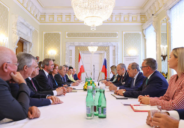 Treffen von Sergej Lawrow mit den Mitgliedern des Koordinierungsausschusses des Sotschi-Dialogs 