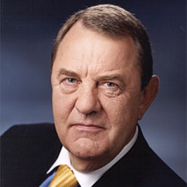 KR Dr. Richard SCHENZ